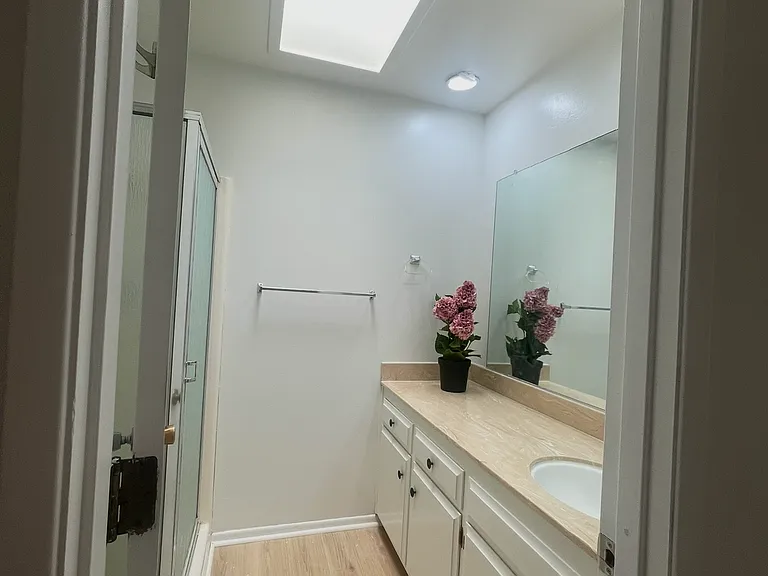 1121 W Mayberry Ave — Photo 18