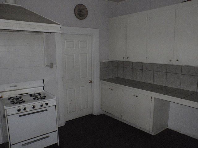 2nd image of 705 Iberville St