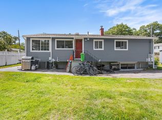 46 Stonehill Rd, Hyde Park, MA 02136