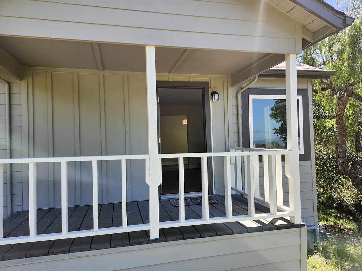 Front Porch - 26141 Parkside Dr