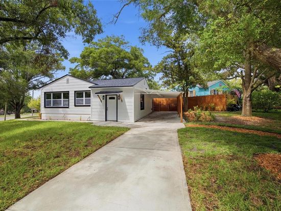 2102 E HOWELL STREET, Tampa, FL 33610