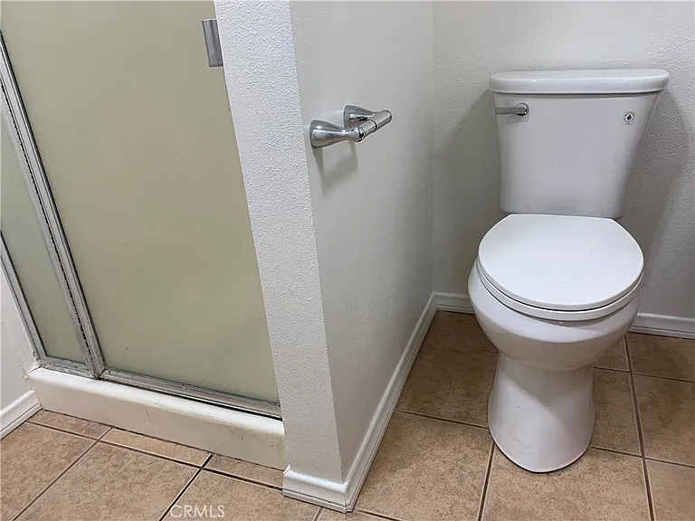 10221 White Oak Ave #1 — Photo 15