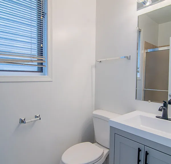 2534 W Harrison St #1 — Photo 8