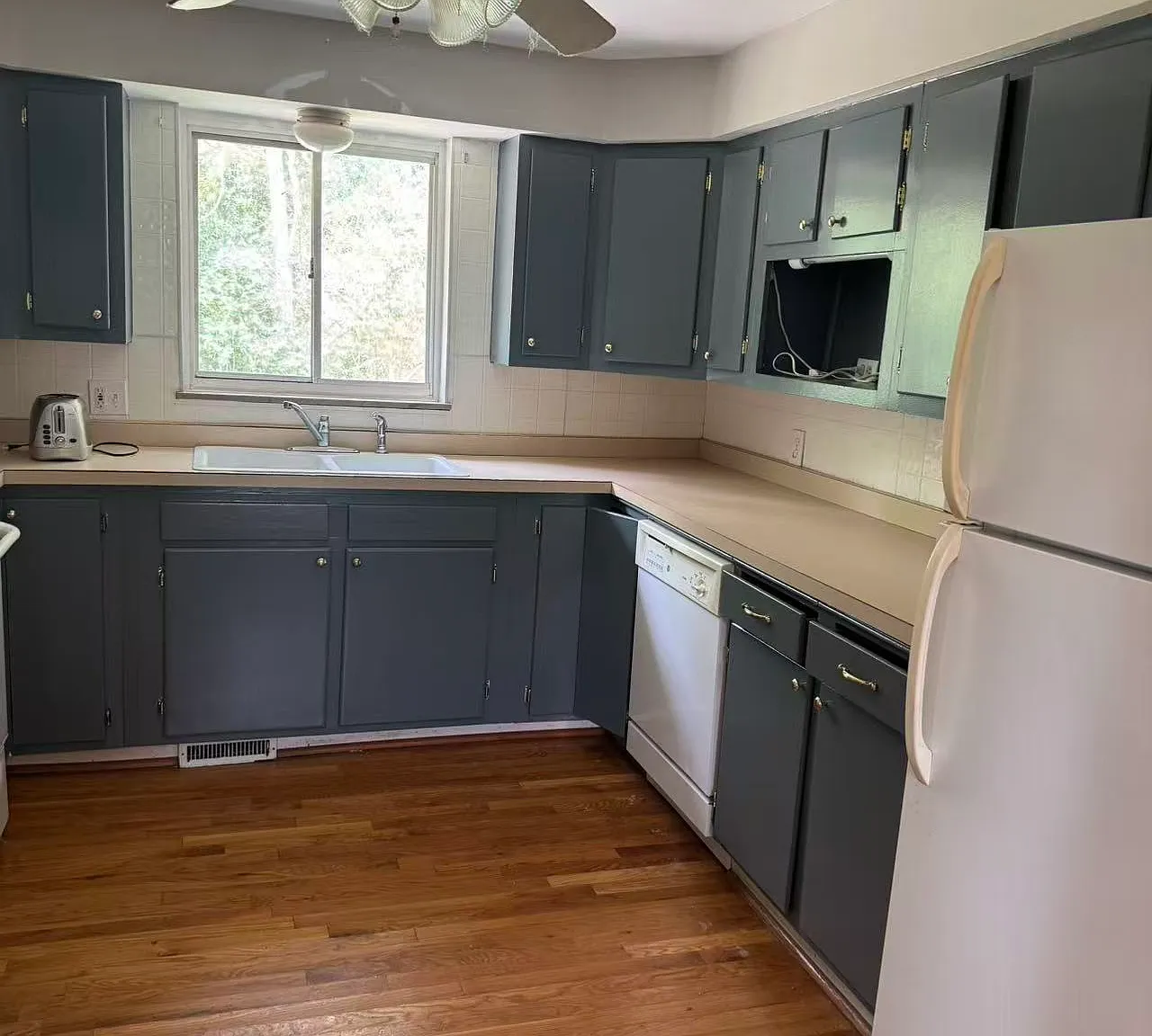 3 bed, 1528 sqft, $1,999 — Photo 3