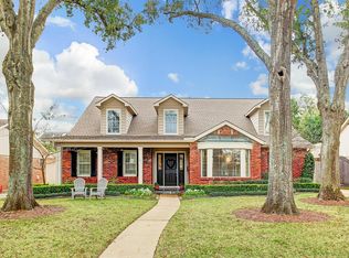 6151 Doliver Dr, Houston, TX 77057
