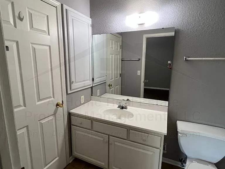 997 Boulder Ct — Photo 12