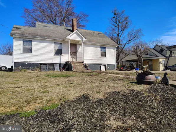 925 Myrtle Rd, Martinsville, VA 24112