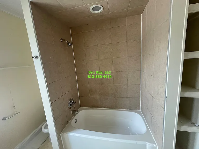 221 NW Martin Luther King Jr Blvd #221 — Photo 15