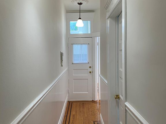 2nd image of 565 Natoma St