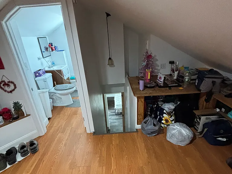 26 Brewer St #2 — Photo 24