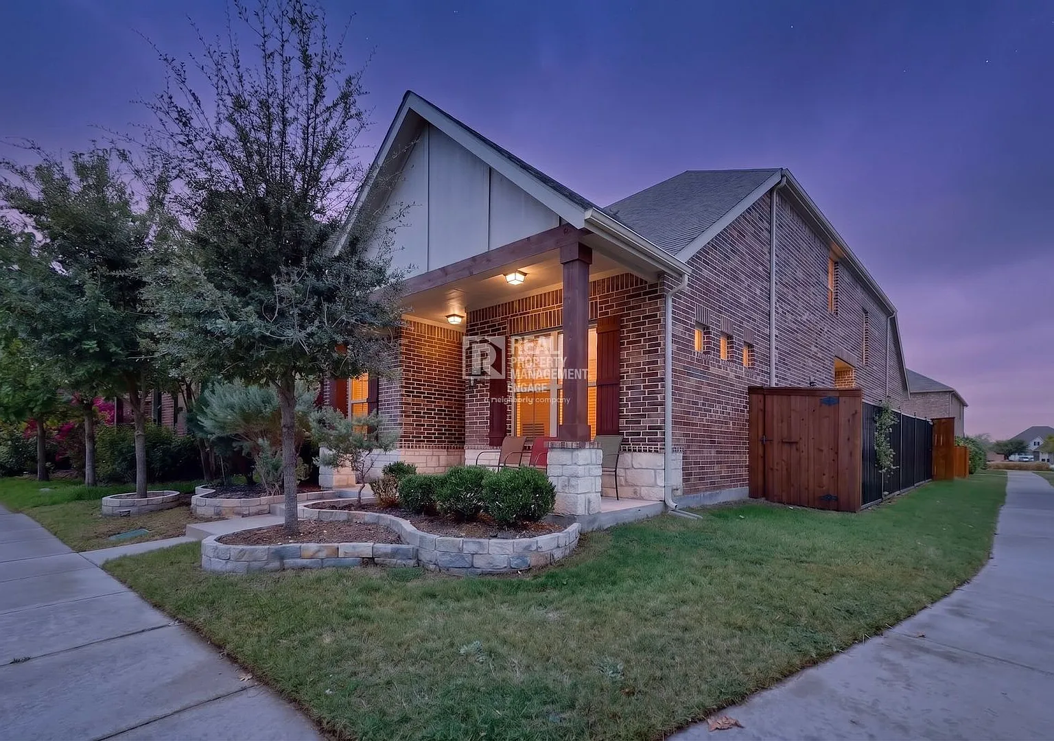 3 Bedroom Home for Rent in Farmers Branch — Photo 2