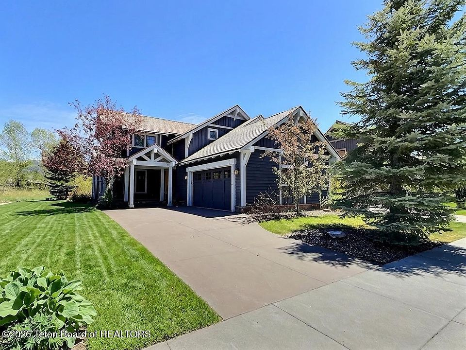 1st image of 45 Scott Dr