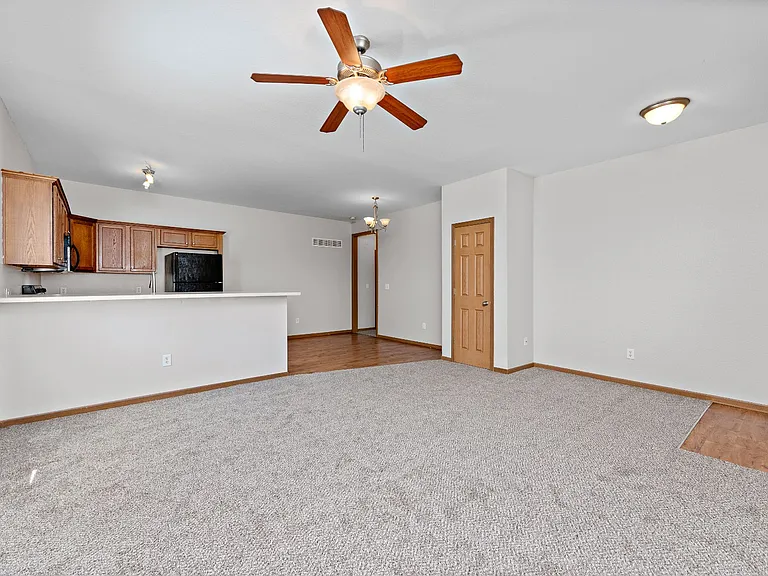3314 N 103rd Place Edith 10353 #10333-10357 — Photo 49