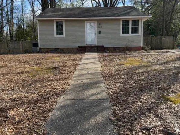 108 Robin Road, Jacksonville, NC 28540