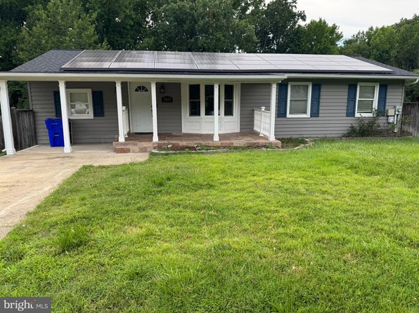 2327 Woodberry Dr