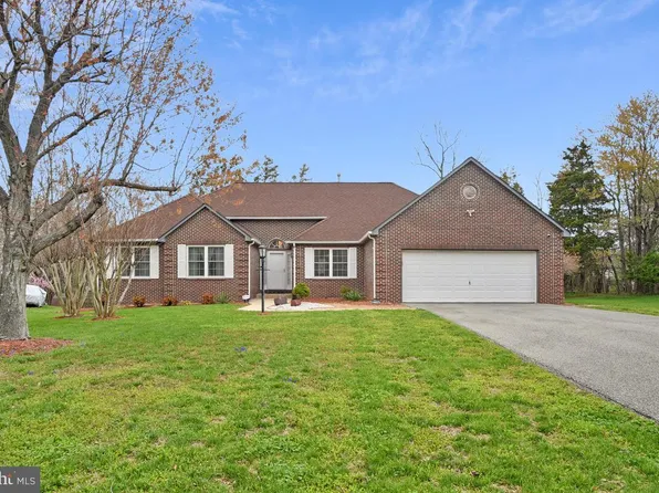 3001 N Declaration Ct, Waldorf, MD 20603