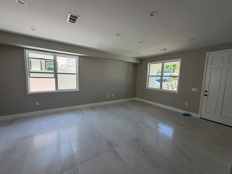 2708 Birch St #2708 — Photo 6