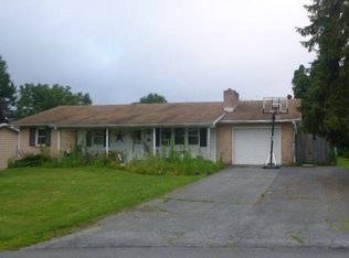 9 Smokehouse Ln, Shamokin Dam, PA 17876