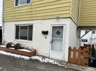 473 1/2 Fountain St, Pittsburgh, PA 15238