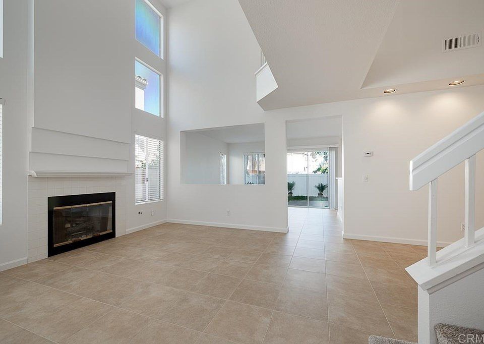 1st image of 1350-1 Serena Cir Unit 1