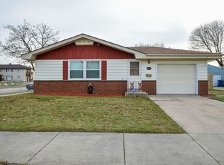 801 Berkeley Dr, Racine, WI 53402