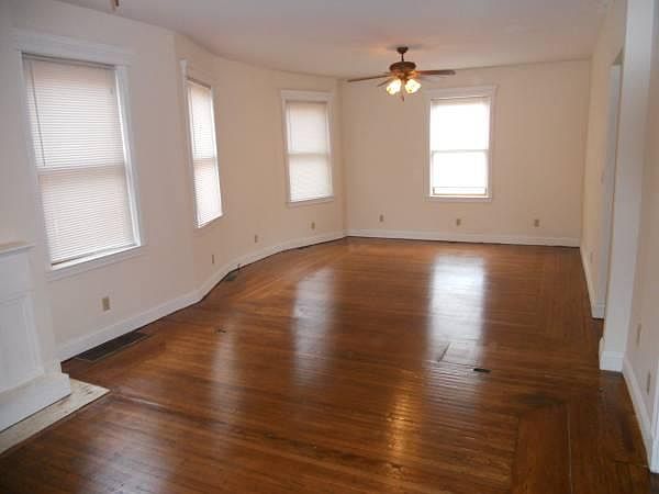 1st image of 4664 Hamilton Ave