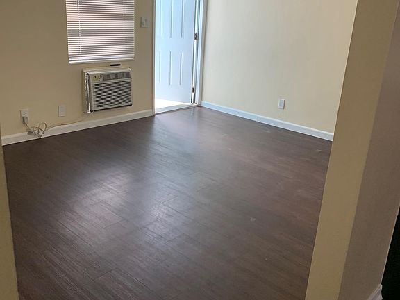 3rd image of 1102 SE 3rd St APT 2