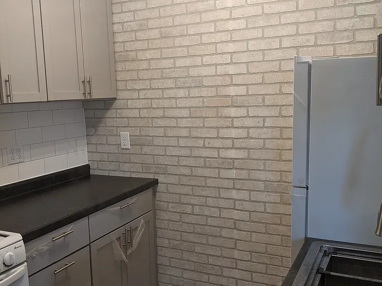 2733 Girard Ave S #303 — Photo 23