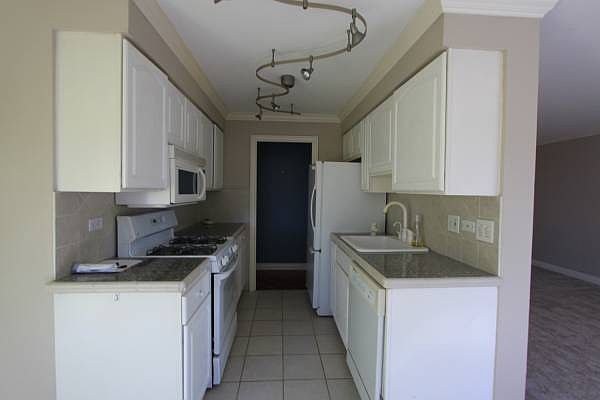 1st image of 789 N Clarkson St APT 1104
