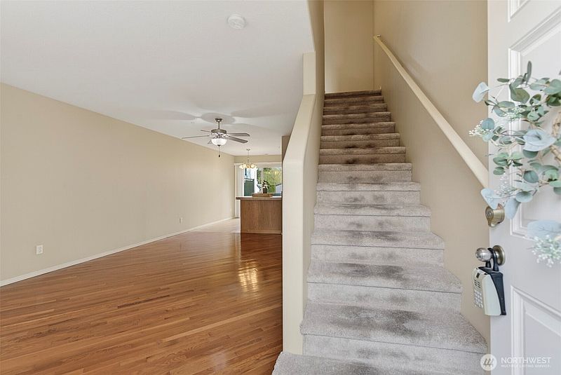 4th image of 4000 NE 109th Avenue #V118
