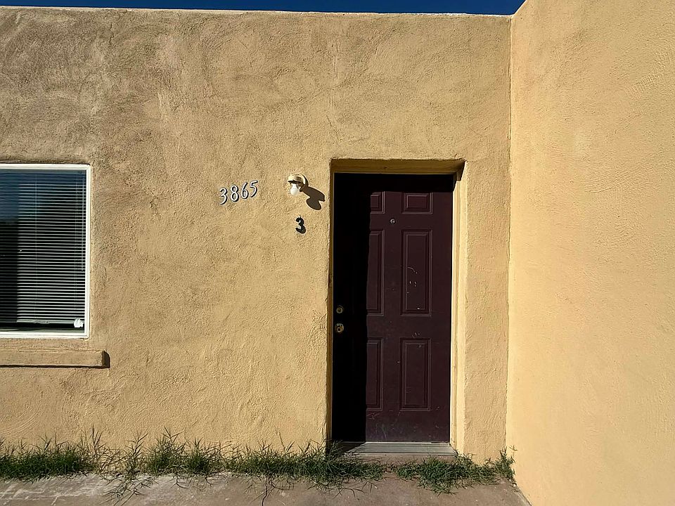 1st image of 3865 N Tyndall Ave #3