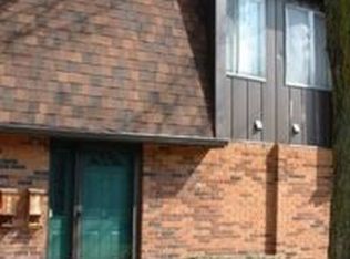 455 Shell Ct E, Columbus, OH 43213