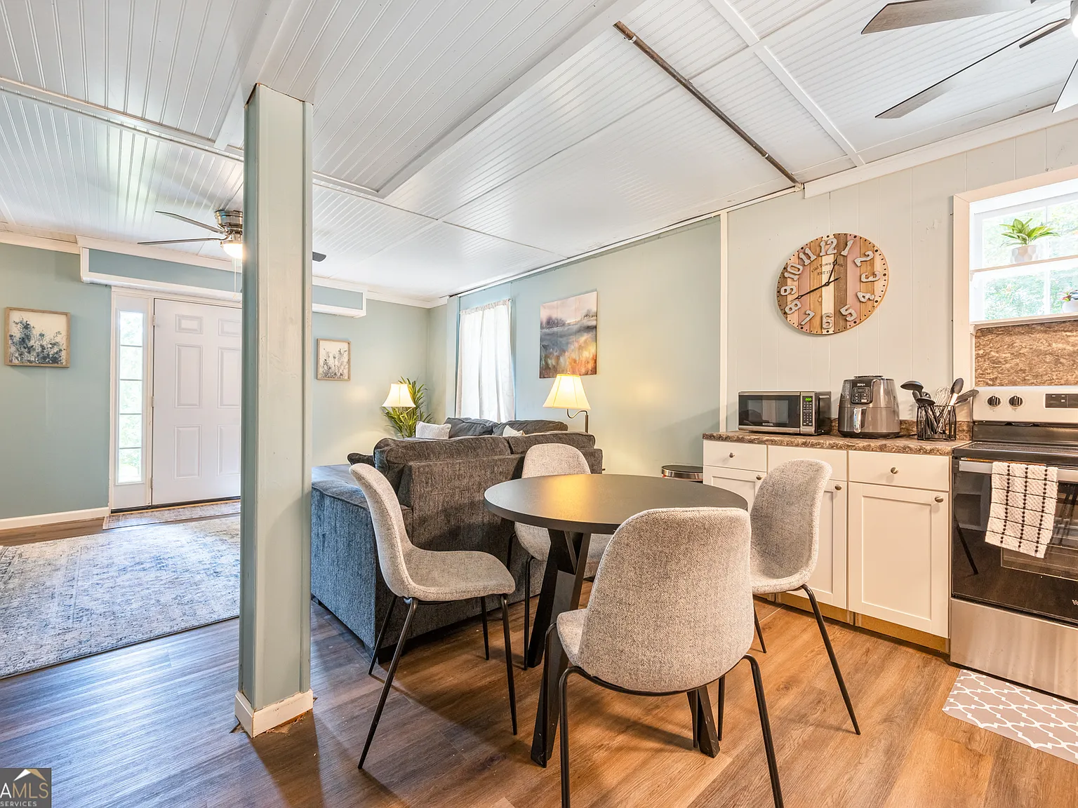2 bed, 2.0 bath, $3,501 — Photo 3