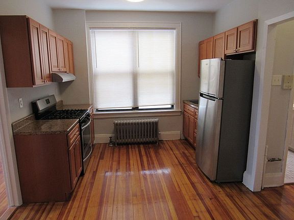 3rd image of 25-72 42nd St #3RR