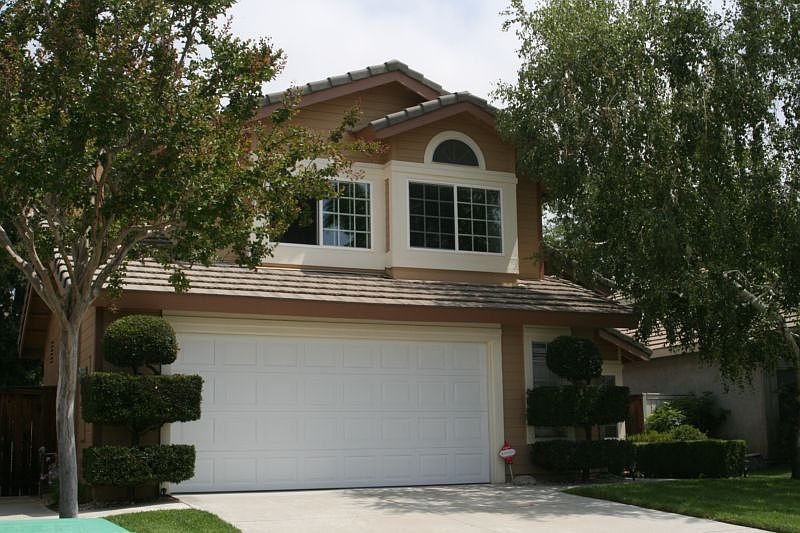 2nd image of 29066 Lake Ridge Ln