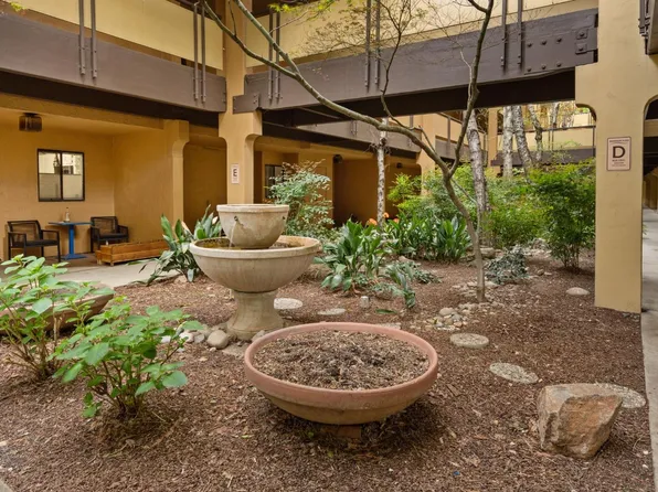 200 P St APT E-33, Sacramento, CA 95814