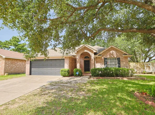 18202 Almonte Ln, Tomball, TX 77377