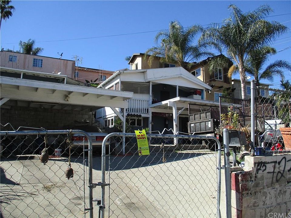 1st image of 723 N Gage Ave