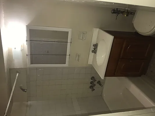 Rented by null | media 14