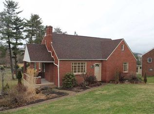 431 Franklin Farms Rd, Washington, PA 15301