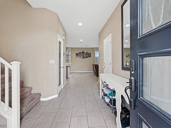 2nd image of 135 Chastain Park Dr
