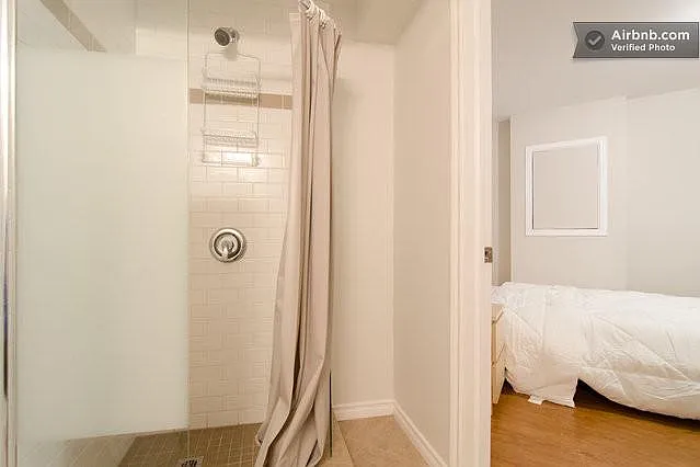 Studio, 1000 sqft, $1,100 — Photo 3