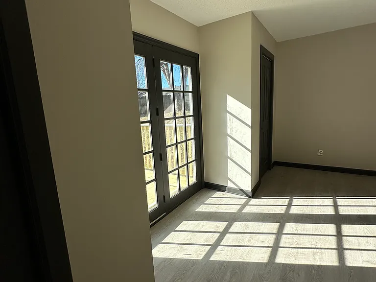 1429 Cedar Park Dr — Photo 6