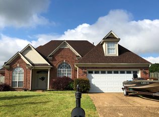 13073 Braybourne Pkwy, Olive Branch, MS 38654
