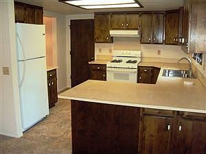4th image of 7631 Alice Ct SE
