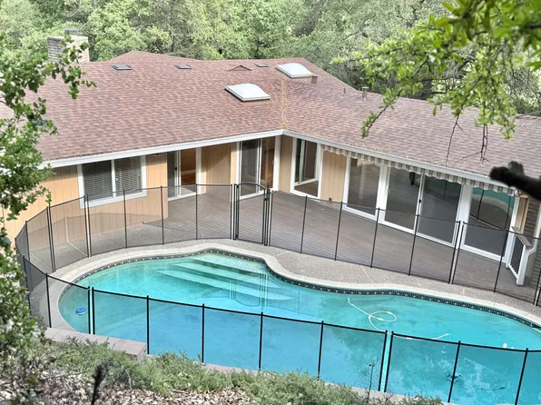 13481 Chalet Clotilde Dr, Saratoga, CA 95070