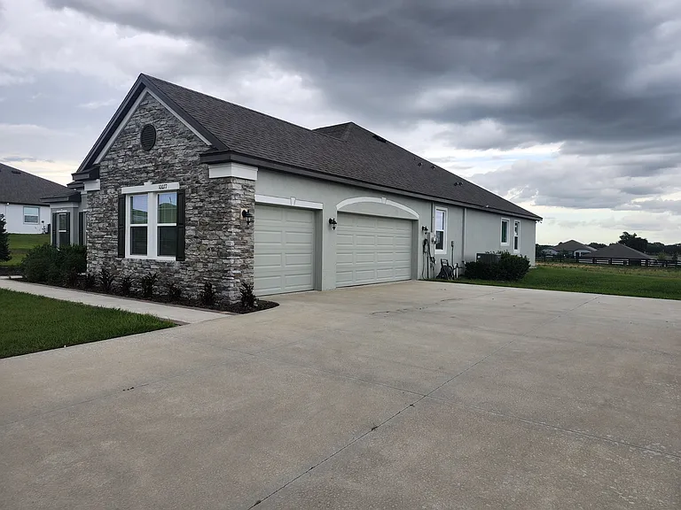 10077 Dolphin Gull Cir — Photo 2