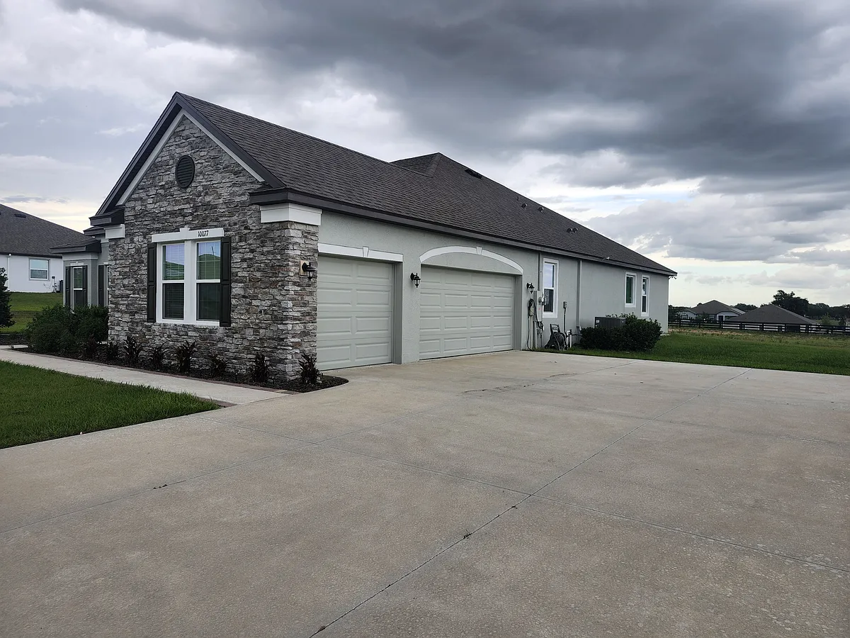 Building Photo - 10077 Dolphin Gull Cir