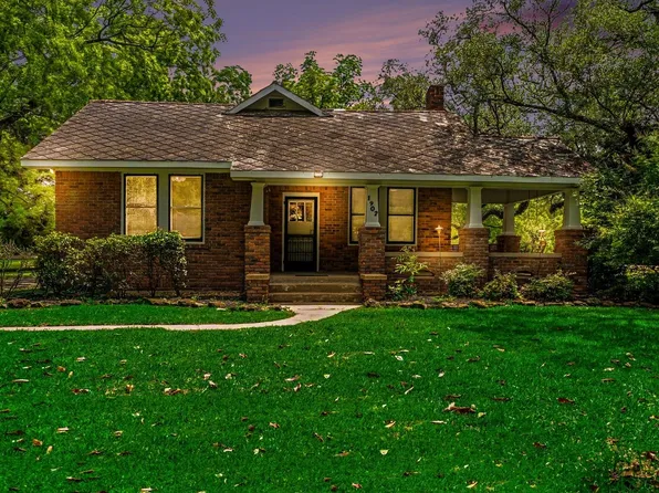 1902 Runneburg Rd, Crosby, TX 77532