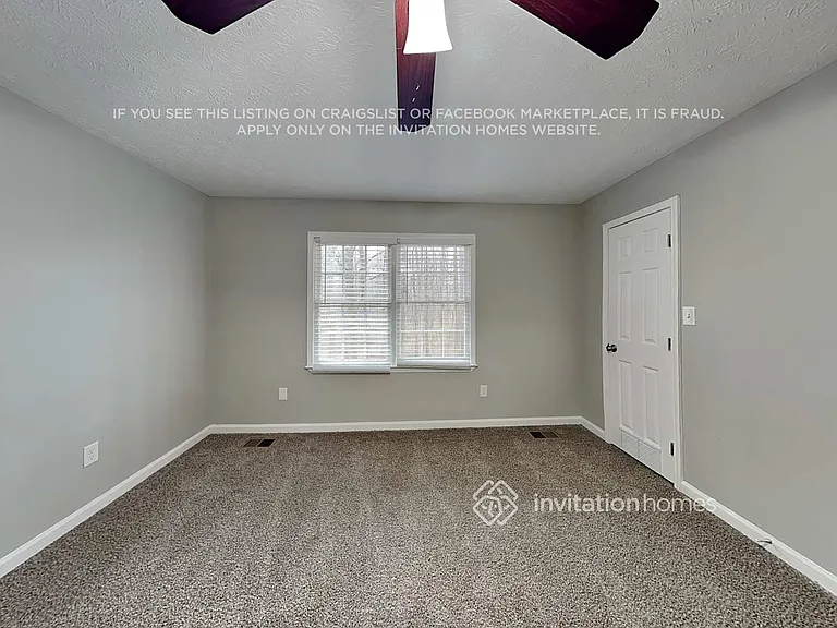 146 Springvalley Cir — Photo 7